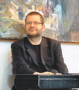 Alexander Blume aus Eisenach am Klavier