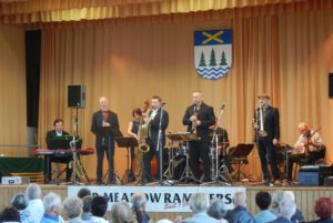 Die Elb Maedow Ramblers 2018 in der Turnhalle