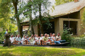 Kahnfahrt in durch das Lagunendorf Lehde